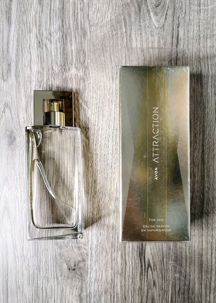 Avon Attraction Kadın EDP Parfüm 50 ml - Görsel 2