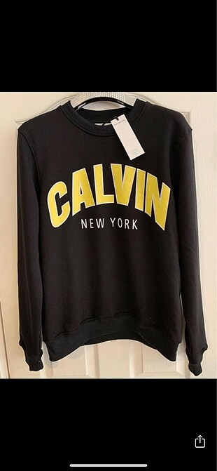 Orjinal QR kodlu Calvin Klein sweatshirt