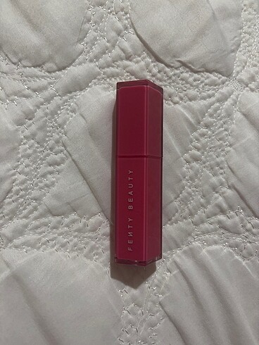 FENTY BEAUTY GLOSS BOMB STICK