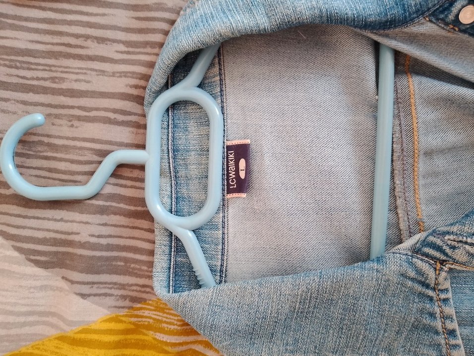 Açık Mavi Düğmeli Kot Ceket - Görsel 3