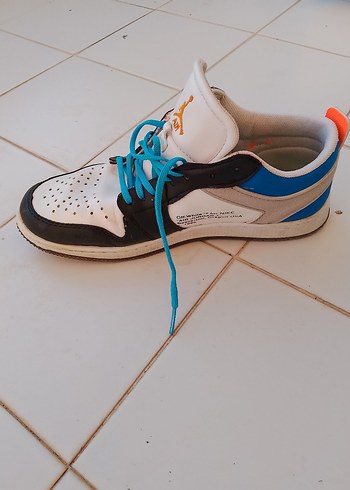 Özel Tasarım ve Renkli Nike Spor Ayakkabı - Görsel 4