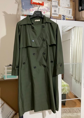 Kadın Uzun Yeşil Trençkot - Görsel 2