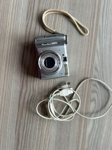 Canon PowerShot A570 IS