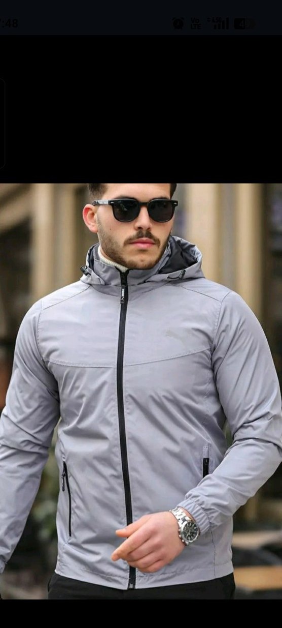 Puma Siyah Kapüşonlu Spor yagmurluk — görsel 3/20