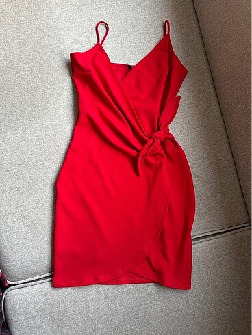 H&m şık kırmızı elbise