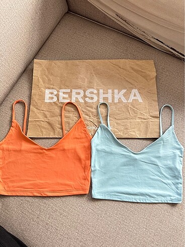 Bershka büstiyer