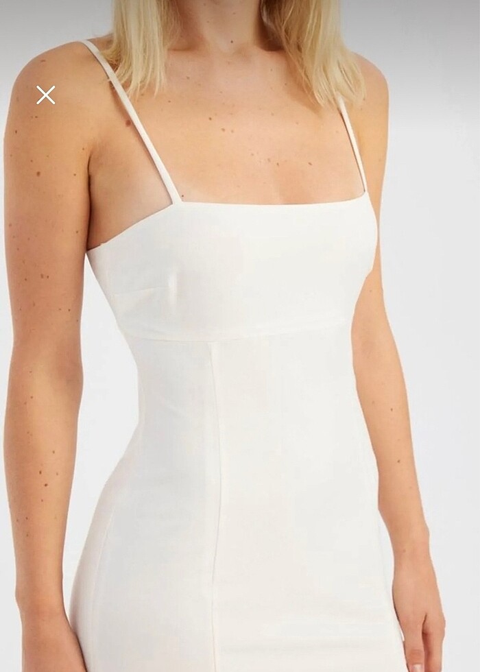 Beyaz kısa elbise - Görsel 2