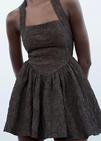 Zara dokulu halter yaka elbise - Görsel 9