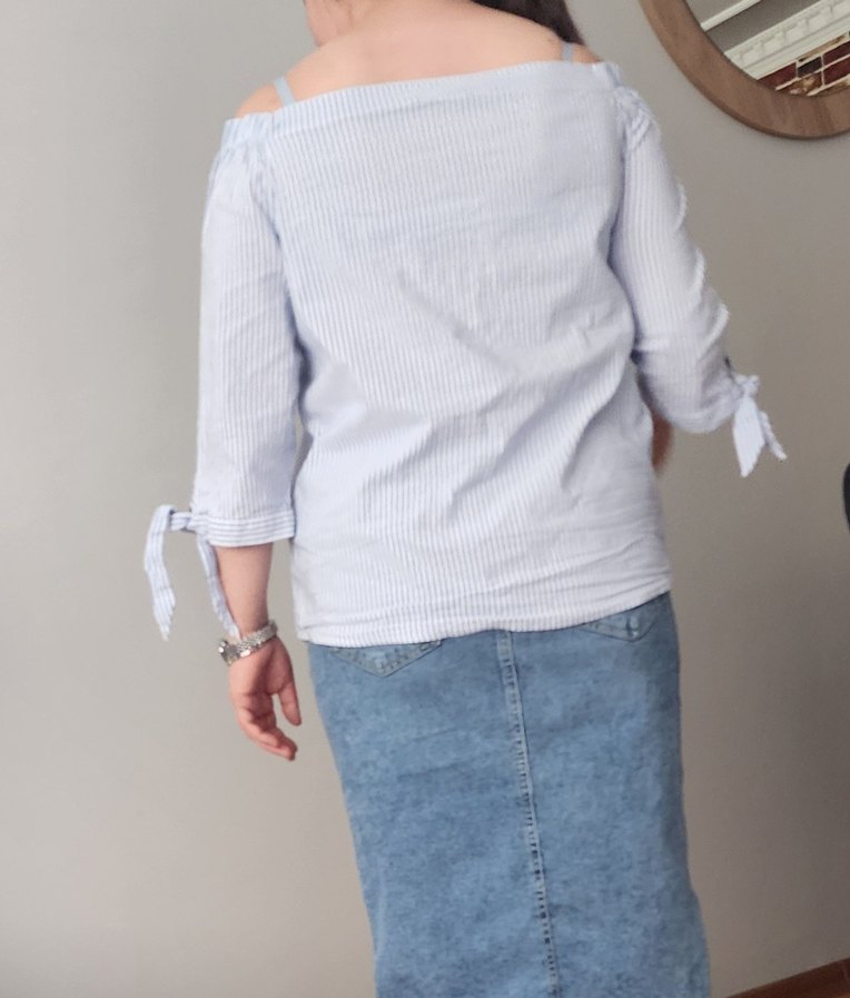 Düğmeli Çizgili Denim Bluz 42 44 bedene uyumludur - Görsel 3