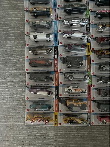  Hot Wheels Regular (Tekli)