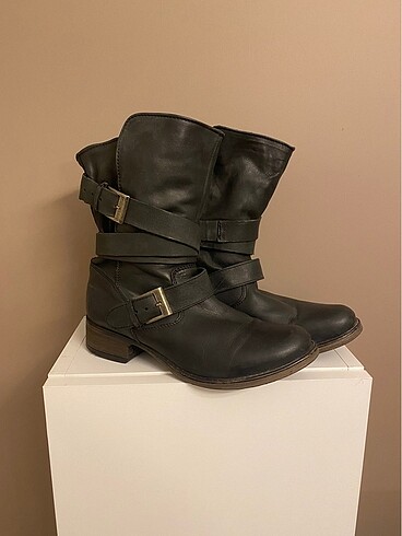 Steve Madden Siyah Deri Kadın Bot