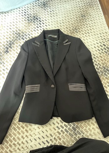 Düğmeli Siyah Kadın Blazer Ceket