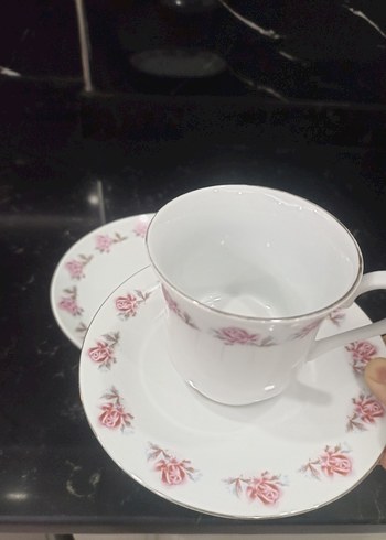 Pembe Çiçek Desenli Porselen Fincan Takımı - Görsel 3