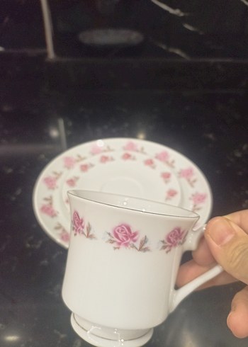 Pembe Çiçek Desenli Porselen Fincan Takımı - Görsel 2