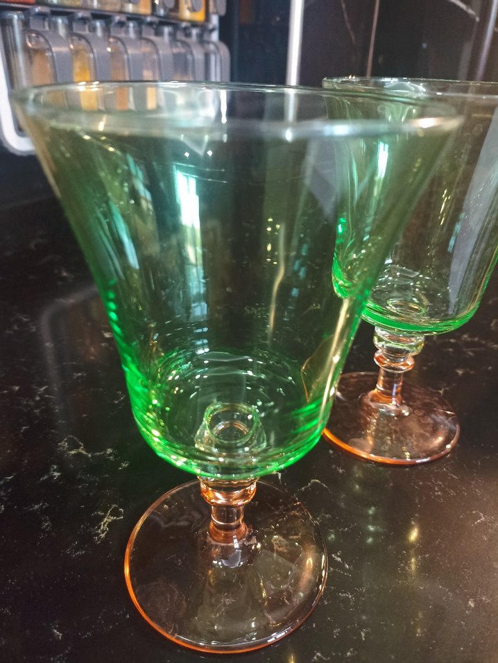 Renkli Yeşil Ayaklı Bardak Seti - Görsel 2