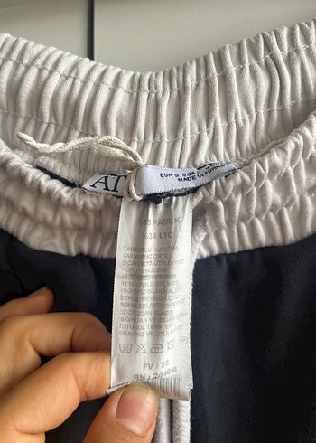s Beden gri Renk Lacivert Çizgili Belden Bağlamalı Rahat Kadın Pantolon