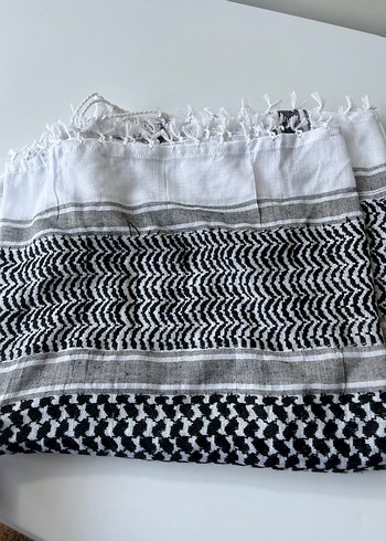 Gri Beyaz Kareli Masa Örtüsü - Görsel 3