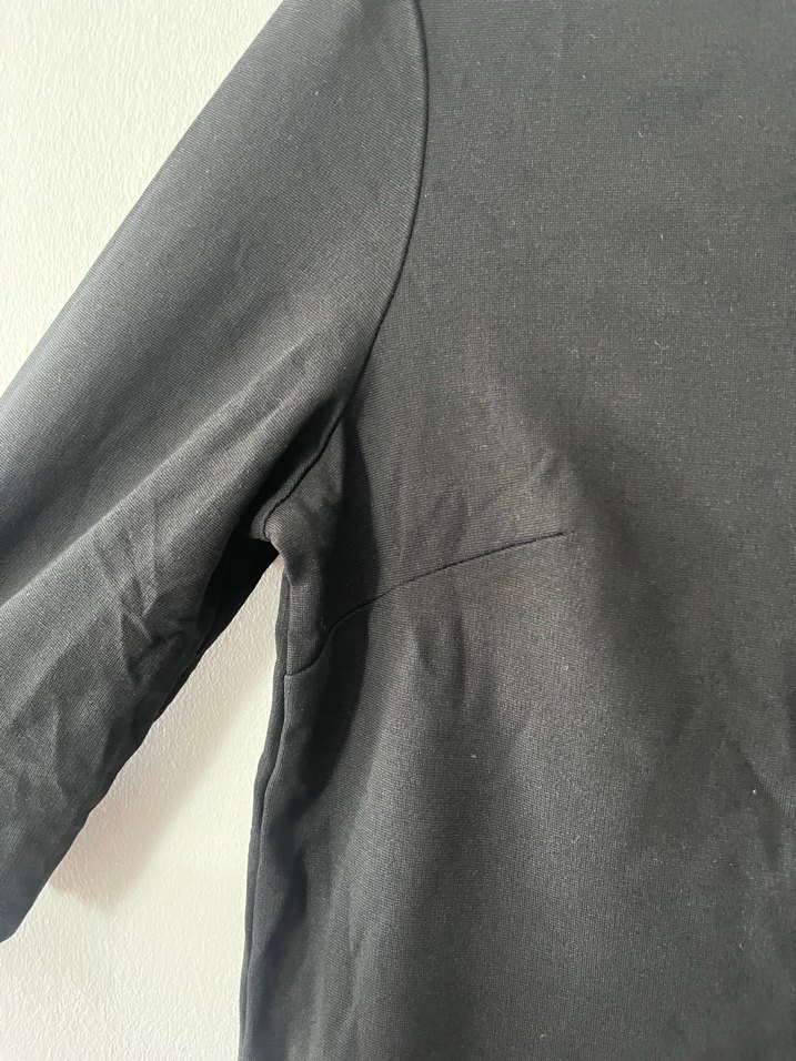 Siyah Minimal Badi — görsel 5/10