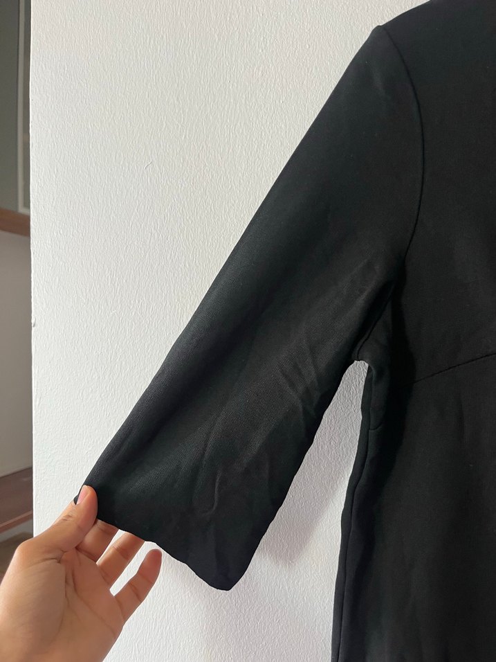Siyah Minimal Badi — görsel 4/10