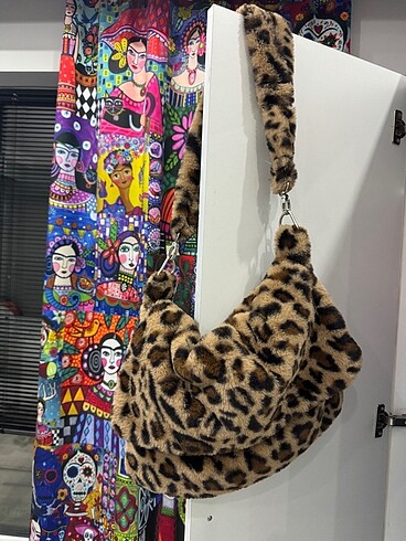 bershka çanta