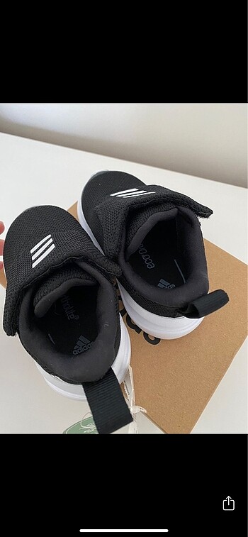 21 Beden siyah Renk Adidas spor ayakkabi