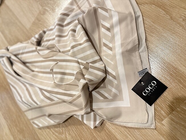 Coco Scarf şal