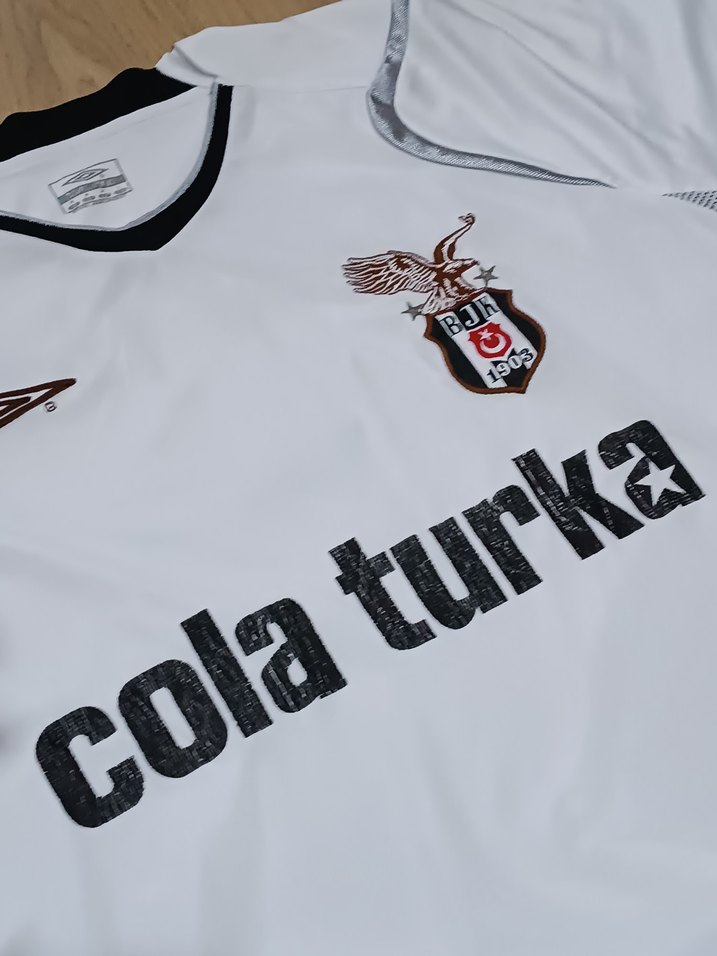 Beşiktaş Forması 2007/2008 Sezonu - Görsel 3