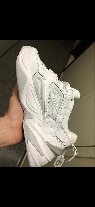 Nike M2k tekno beyaz sneaker