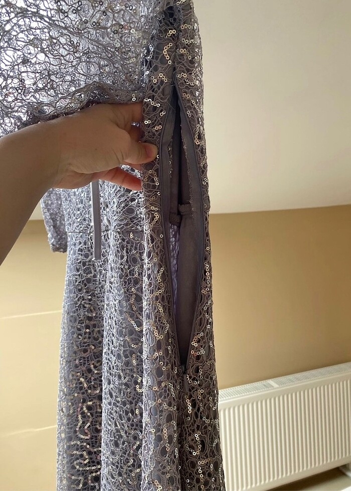 Gri midi boy elbise - Görsel 4