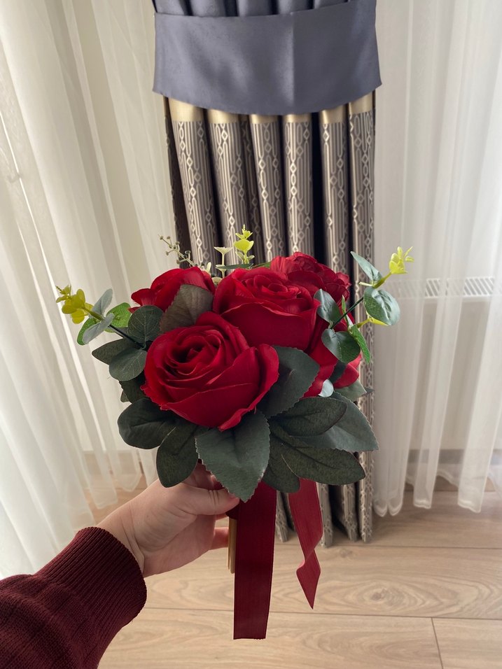 Kırmızı Kurdeleli Çiçekli Gelin Broşu - Görsel 2