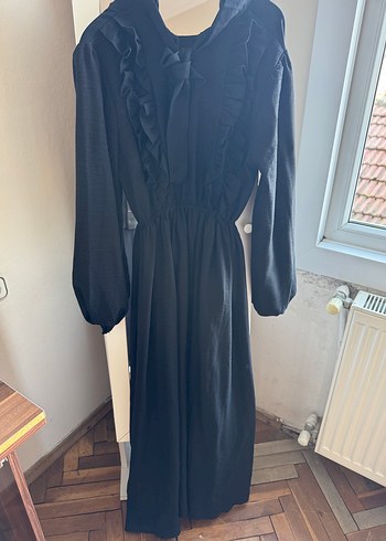 Uzun Siyah Keten Fırfırlı Elbise - Görsel 2