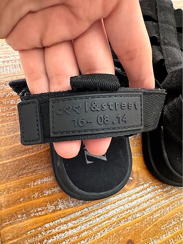 29 Beden Zara çocuk sandalet