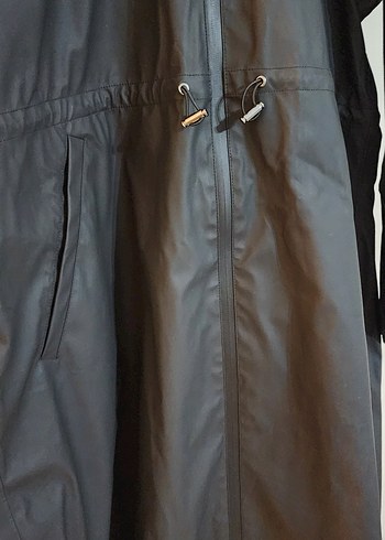 Siyah Uzun Kadın Yağmurluk Fermuarlı - Görsel 4