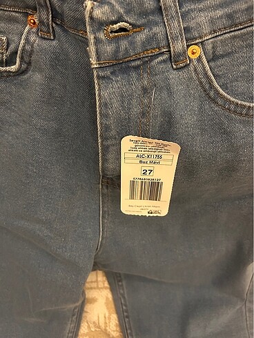 27 Beden Mavi jean