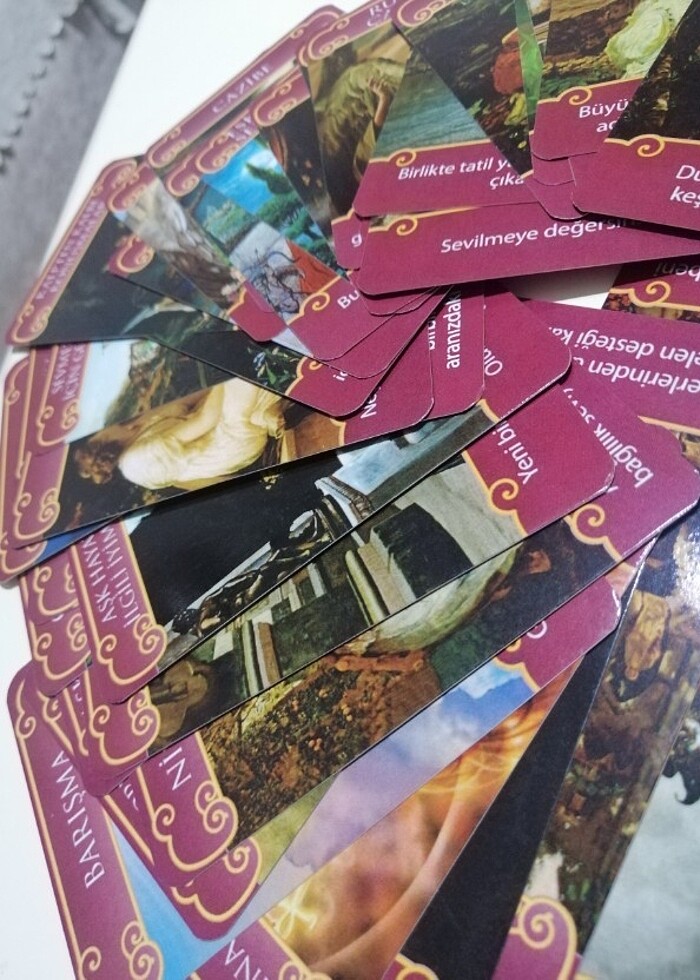 AŞK MELEKLERİ ROMANTİK MELEKLER TAROT - Görsel 2
