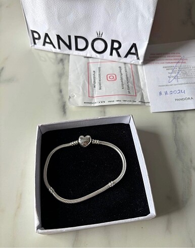 Pandora bileklik