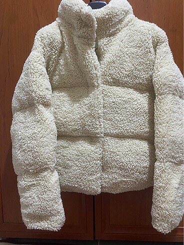 Zara peluş mont