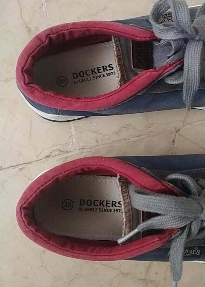 Ayakkabı modelinden dolayı biraz eski gibi duruyor. - Görsel 2