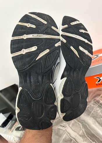 43 Beden beyaz Renk Puma Spor Ayakkabı