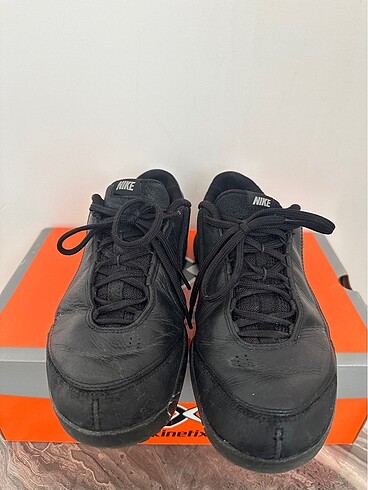 41 Beden Nike spor ayakkabı
