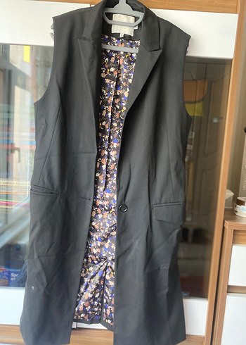 Siyah Düğmeli  Midi yelek - Görsel 3