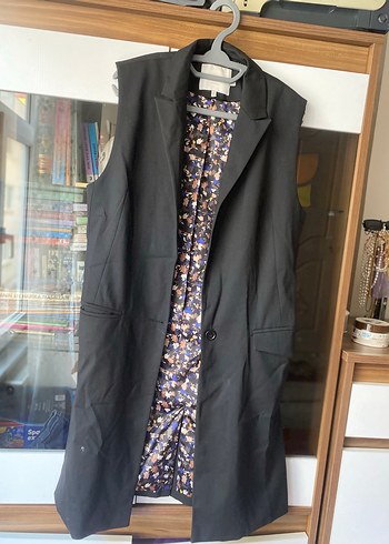 Siyah Düğmeli  Midi yelek - Görsel 4