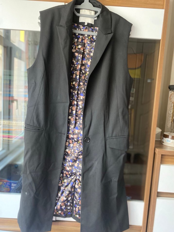 Siyah Düğmeli  Midi yelek - Görsel 3