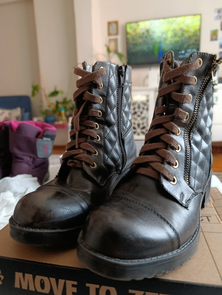 Kare Desenli Fermuarlı Kahverengi Deri Kadın Bot - Görsel 2