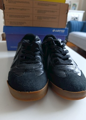 siyah bağcıklı Kadın Spor Ayakkabı - Görsel 2