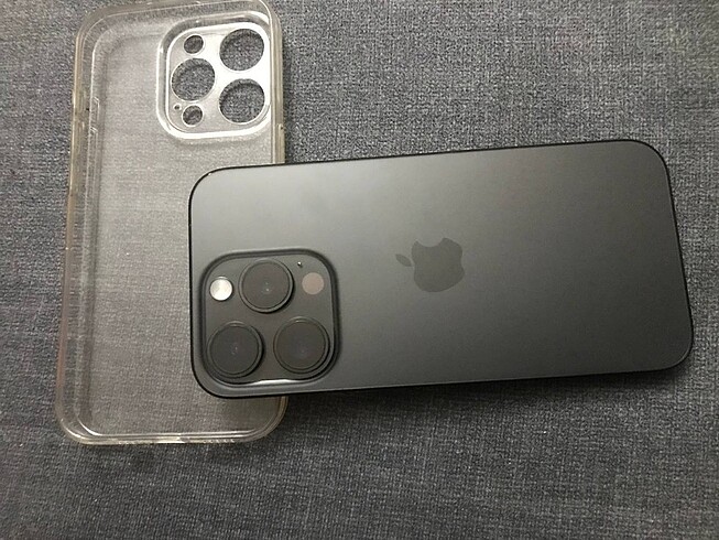 iPhone 15 pro Yd