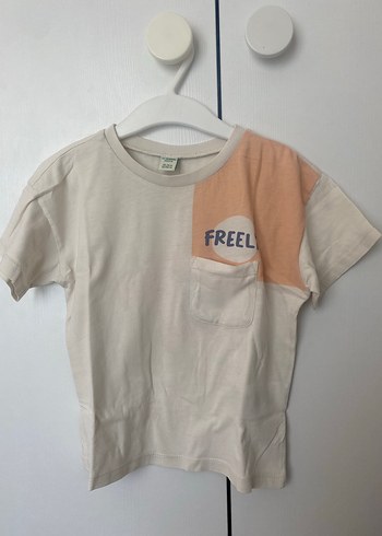 Pastel Bej Erkek Tişörtü Cep Detaylı