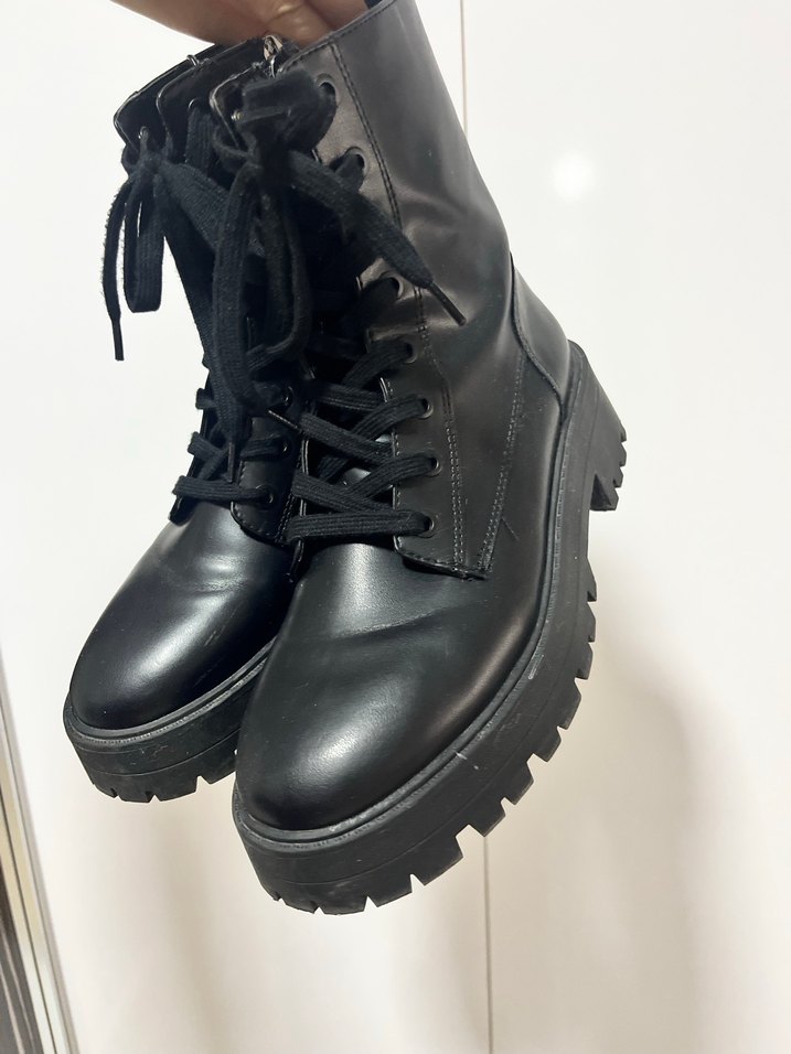 Siyah Zara bot - Görsel 5