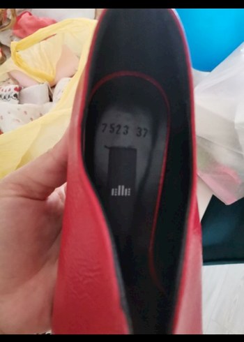37 Beden Elle Kırmızı Stiletto Topuklu Kadın Bot