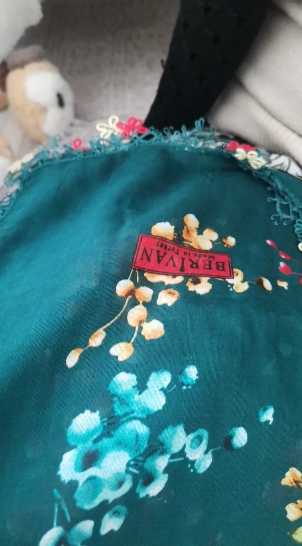 Dantel Detaylı Çok Renkli Kadın Fular - Görsel 3